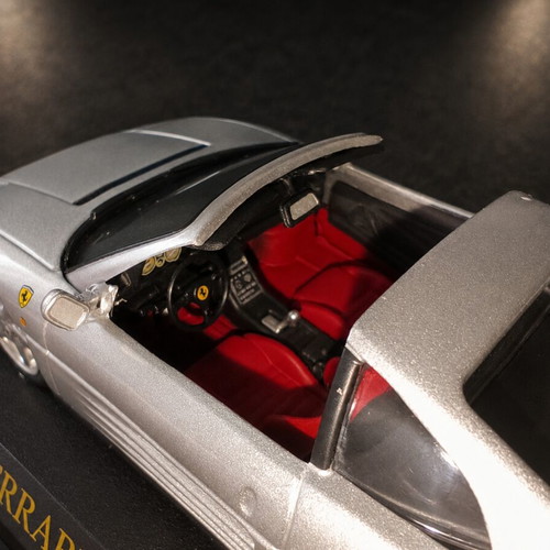 Ferrari 348 TS 1:43 die-cast model like new from 90s De Agostini collection