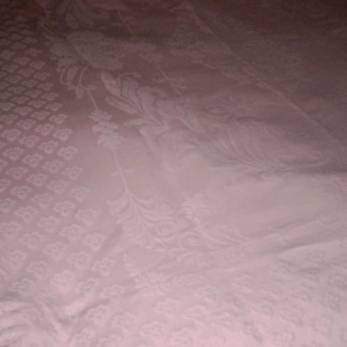 Throw used pink with 3D patterns for single bed