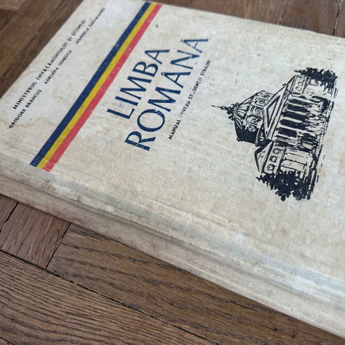 Romanian language manual for foreign students used
