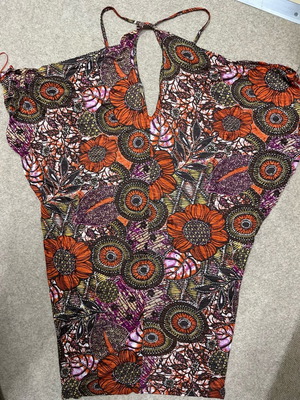 Boho dress Bsb with floral pattern like new, multicolor