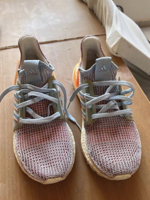 Adidas Ultraboost 19 W sneakers used, size 39 1/3, continental sole