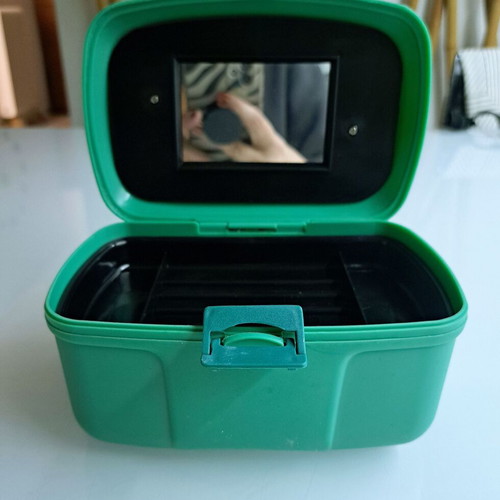 Mini hard type toiletry bag new, green, large capacity