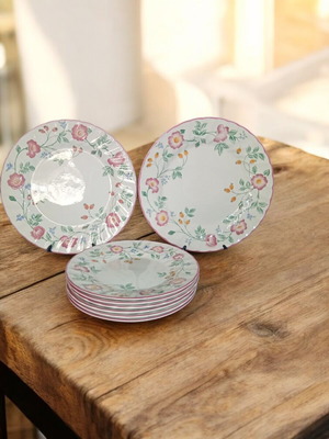 Churchill Staffordshire England "Briar Rose" serving set, 8 pieces