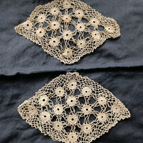 Knitting on one hook used