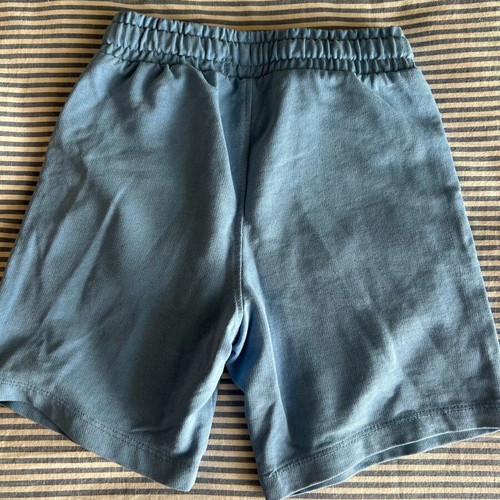 Bermuda shorts with dinosaurs like new, set of 3, 122 cm