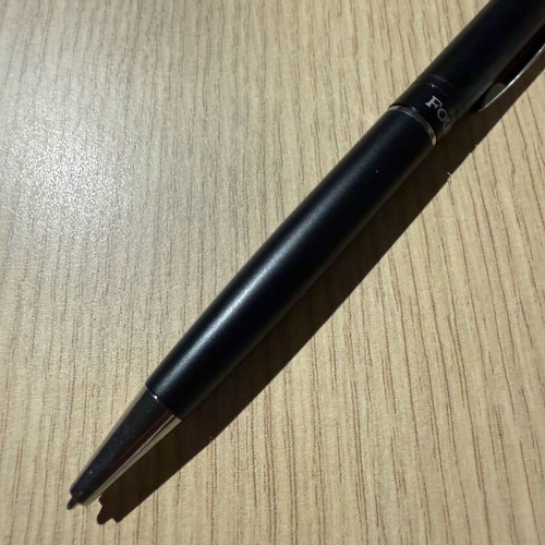 Four Seasons Official pens new