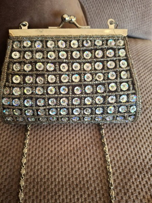 Shoulder bag like new with sequins black and silver