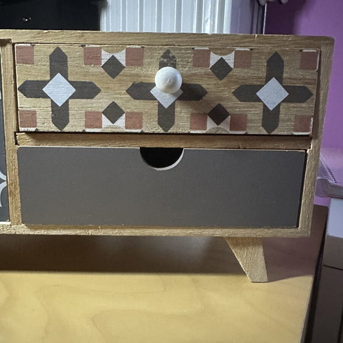 Office accessory organizer box
