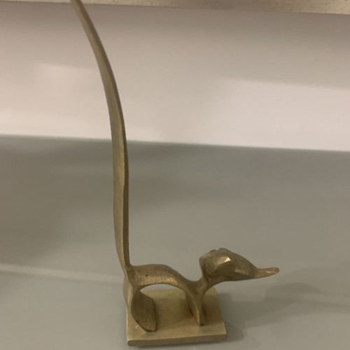 Vintage cat-shaped ring holder with blue eyes