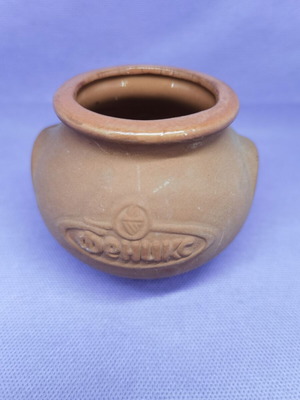 Clay pot like new