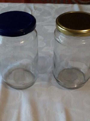 Honey jars like new, 2 pieces, 1 kilogram capacity
