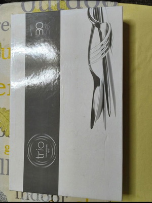 Cutlery set like new