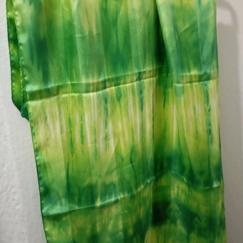 Tie Rack women's scarf like new, green