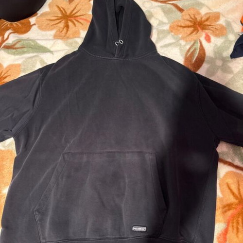 Pull & Bear black sweatshirt used, size L
