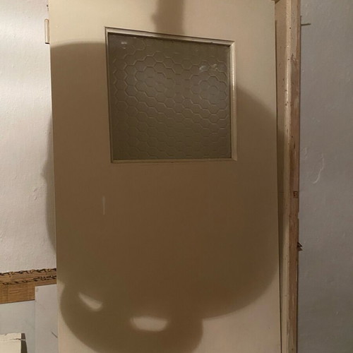 Ξύλινη πόρτα μεταχειρισμένη 62.5x206cm με τζάμι κυψέλης
