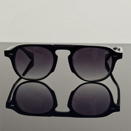 BorMain Urban sunglasses with gradient UV400 lenses, new
