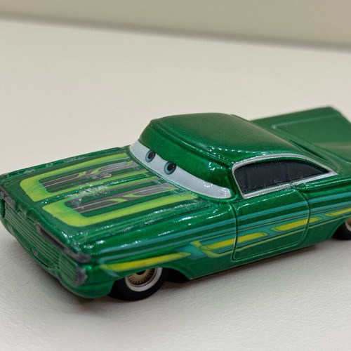 Chevrolet Impala TM 1:55 Disney Pixar Cars collectible toy car