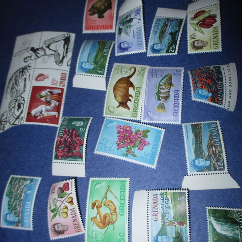 Grenada lot of 19 unused stamps MNH
