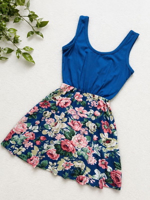 Floral cotton dress size S used, blue and colorful