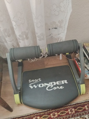 Wonder Core Smart όργανο γυμναστικής για κοιλιακές ασκήσεις