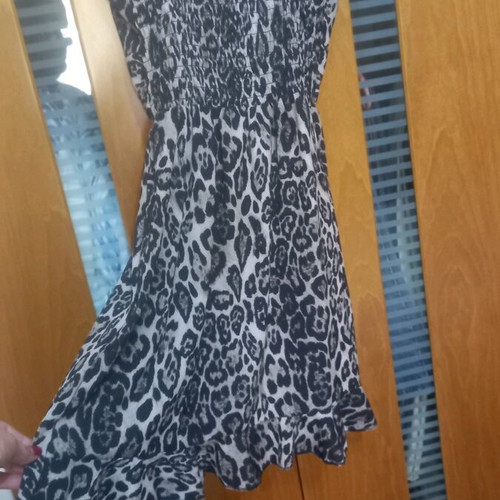 Spaghetti strap dress like new, Italian, leopard print, black and beige, size S