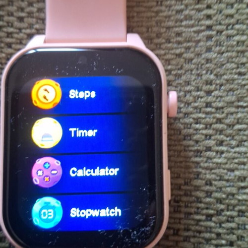 Kids watch with games like new, no internet connection
