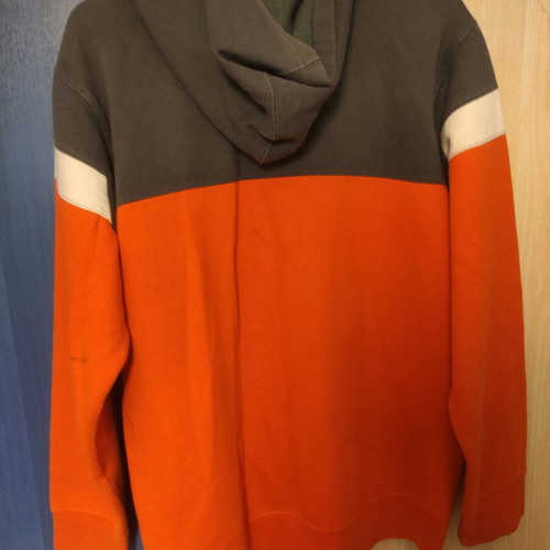 Nike Air hoodie worn once, size M, black and orange