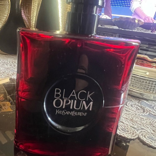 Black Opium Red YSL Eau de Parfum 90 ml like new