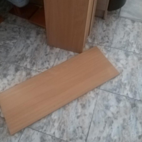 Wooden shelves like new, 14 pieces