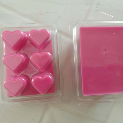 Handmade scented bar black orchid & pearl new, made of soy wax