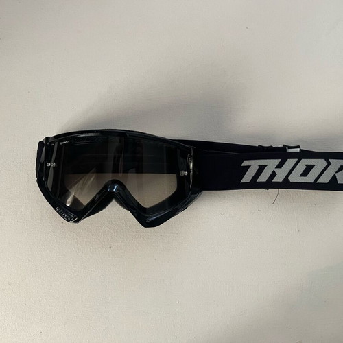 Motocross Enduro set helmet and Thor goggles like new