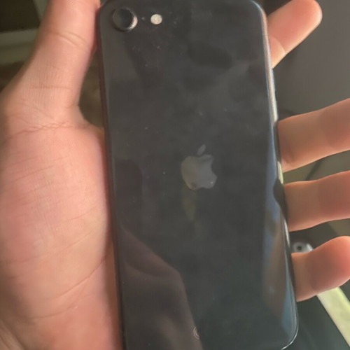 iPhone SE 2020 used for parts with case