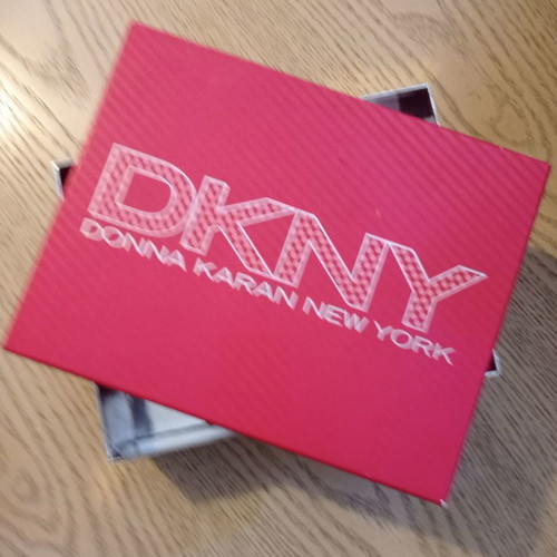 DKNY packaging box used, silver with fuchsia lid