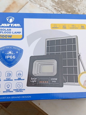 JORTAN Solar Flood Lamp 100W New