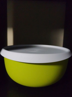 Tupperware Blonsom container 2.5 liters new