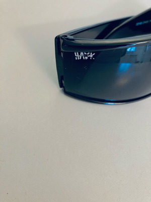Black sunglasses like new