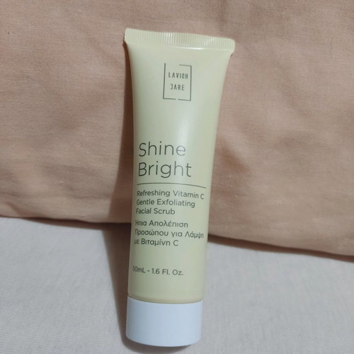 Shine Bright facial scrub new with vitamin C