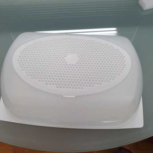 Tupperware for cheese and cold cuts large size new