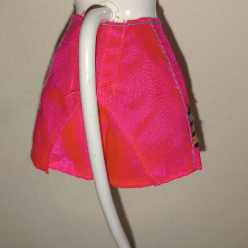 Barbie Cool Skating 1999 authentic shorts like new