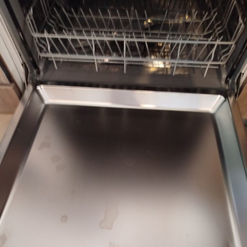 Pitsos Built-In Dishwasher 60 cm Like New