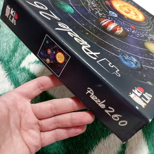 Kidlab Puzzle 260 pieces like new, Solar System