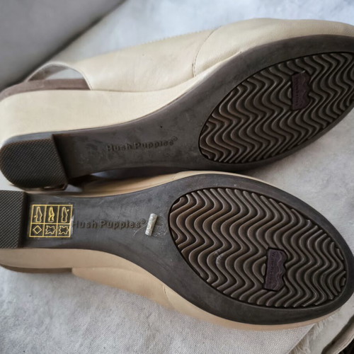 Hush Puppies peep toe leather slingback shoes, beige, size 38