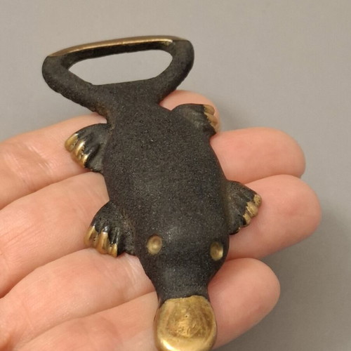 Vintage Brass Platypus Bottle Opener used, 9.5cm collectible barware