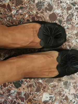 Venere μπαλαρίνες peep-toe μεταχειρισμένες με ανάγλυφο λουλούδι Νο36 μαύρες