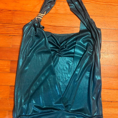 Madame Shou Shou women's blouse like new, green with jewel detail