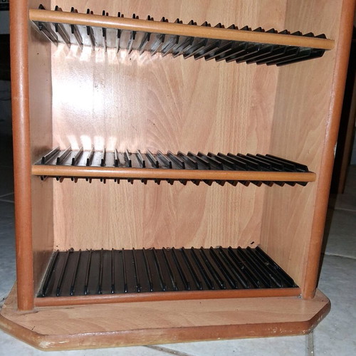 CD and DVD rack shelf used