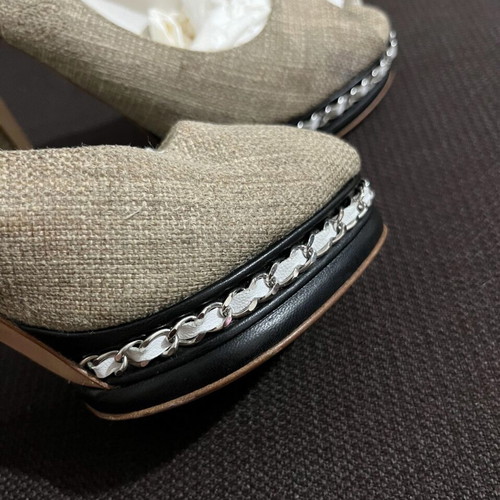 Chanel Beige Canvas Peep Toe Slingback Sandals size 39 like new