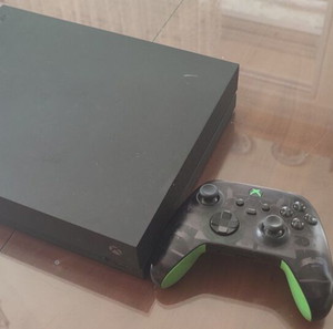 Xbox One X