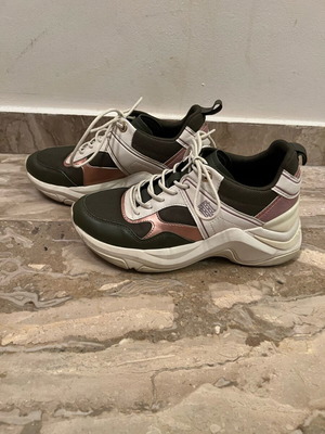 Tommy Hilfiger women's sneakers used, size 37, fashion wedge