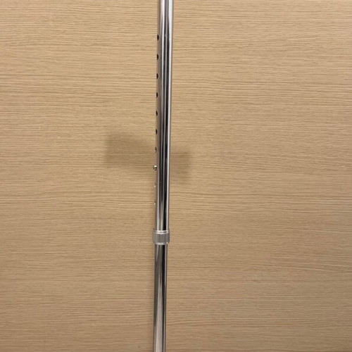 Walking Cane with 4 Legs like new